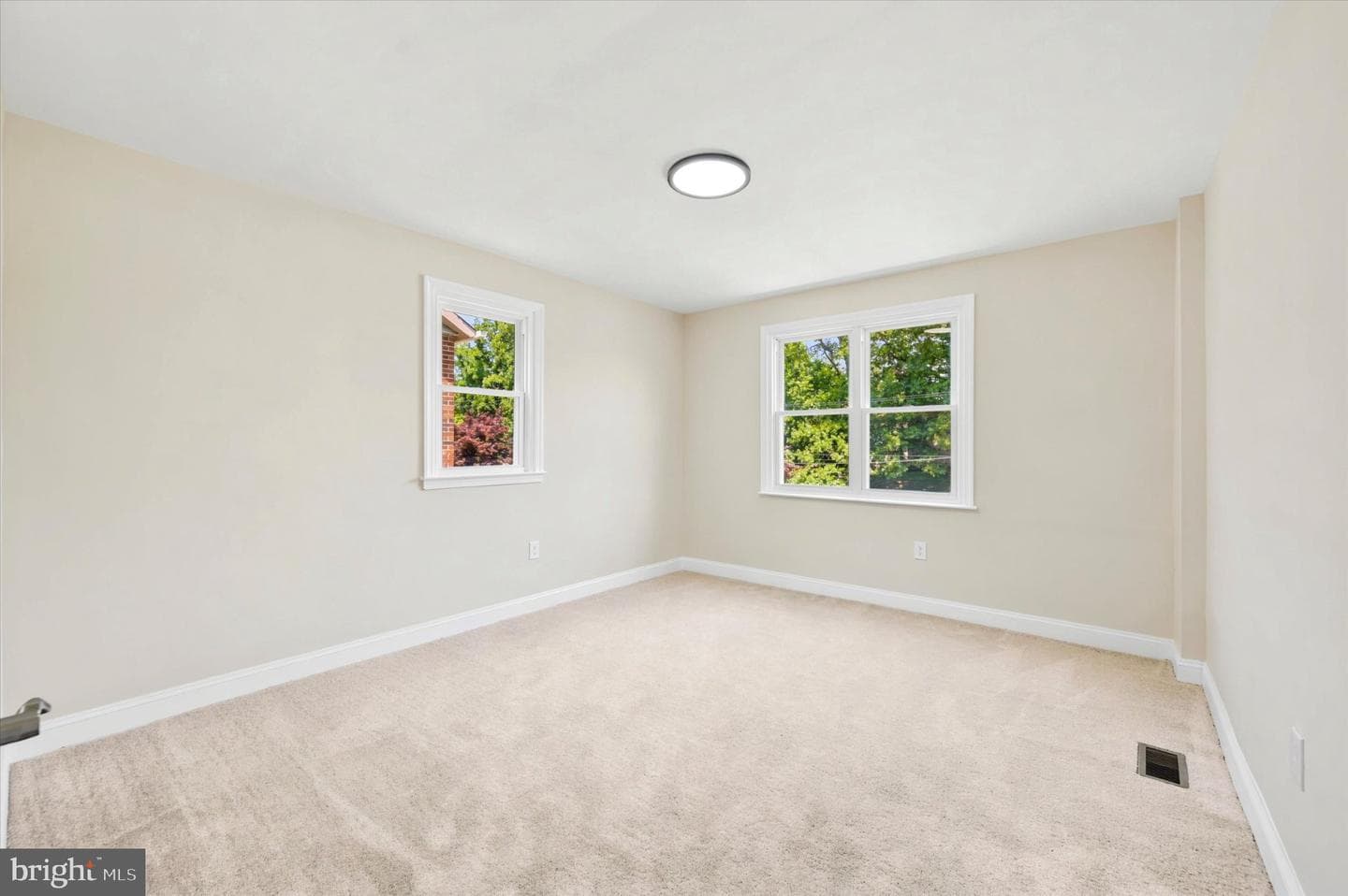 6610 Ardleigh Street photo 22
