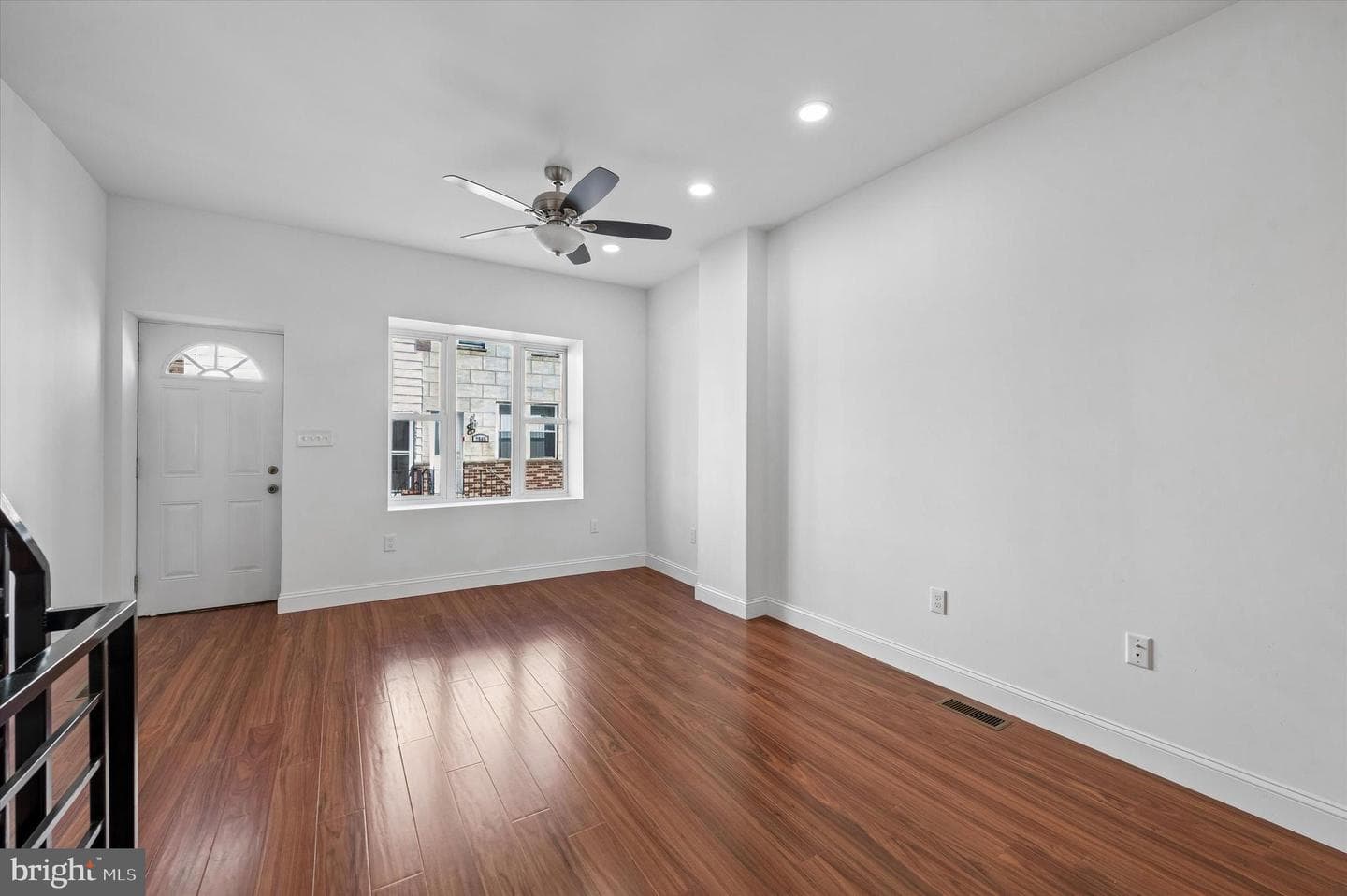 2544 S Watts Street photo 9