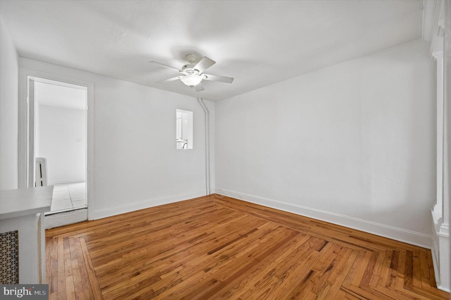 4857 Umbria Street photo 7