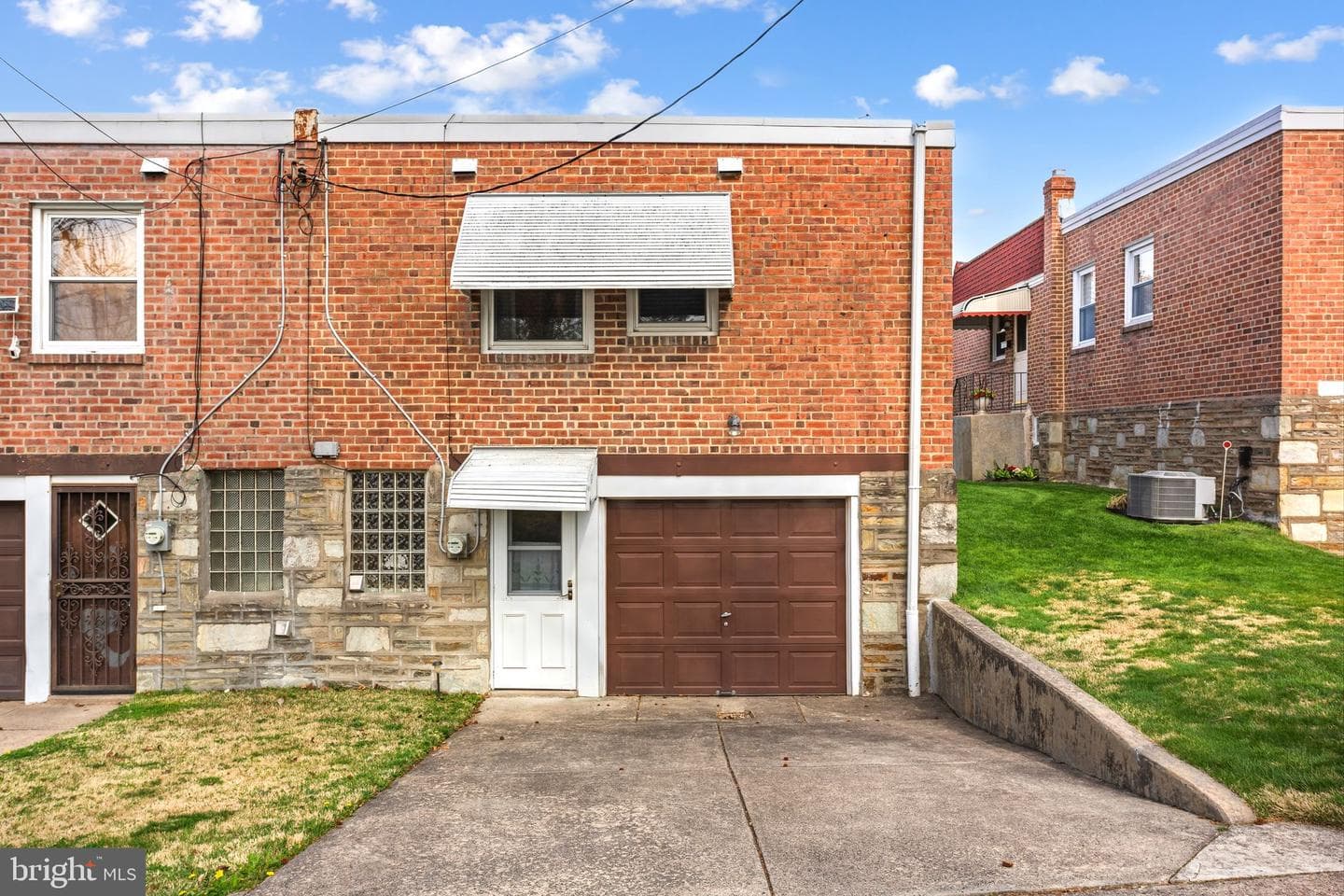 7367 Shelbourne Street photo 22