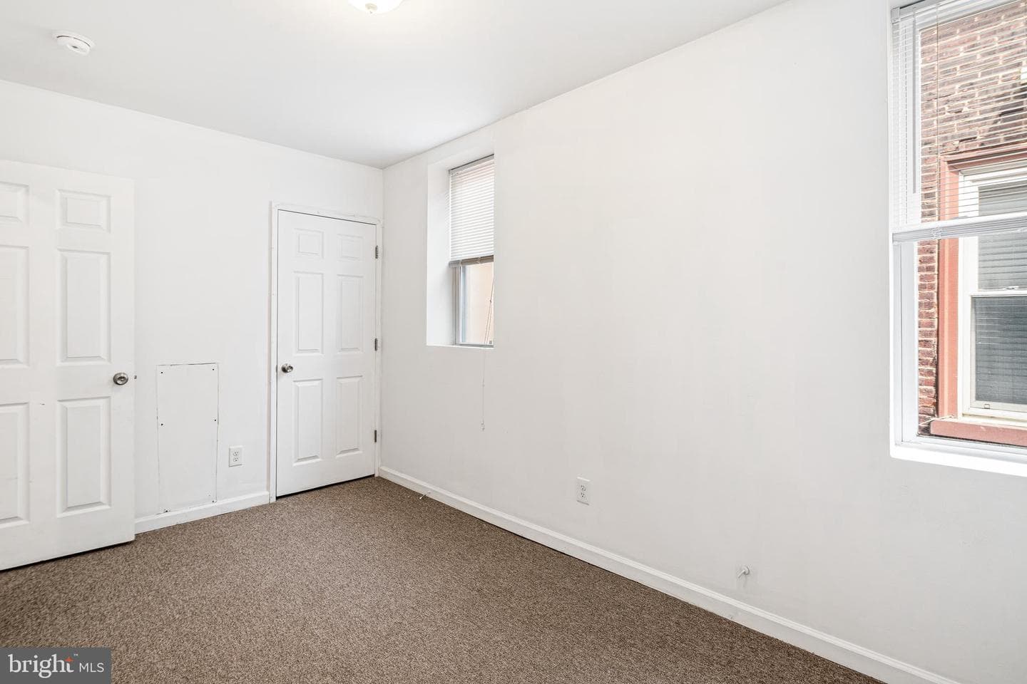 151 W Abbottsford Avenue photo 15