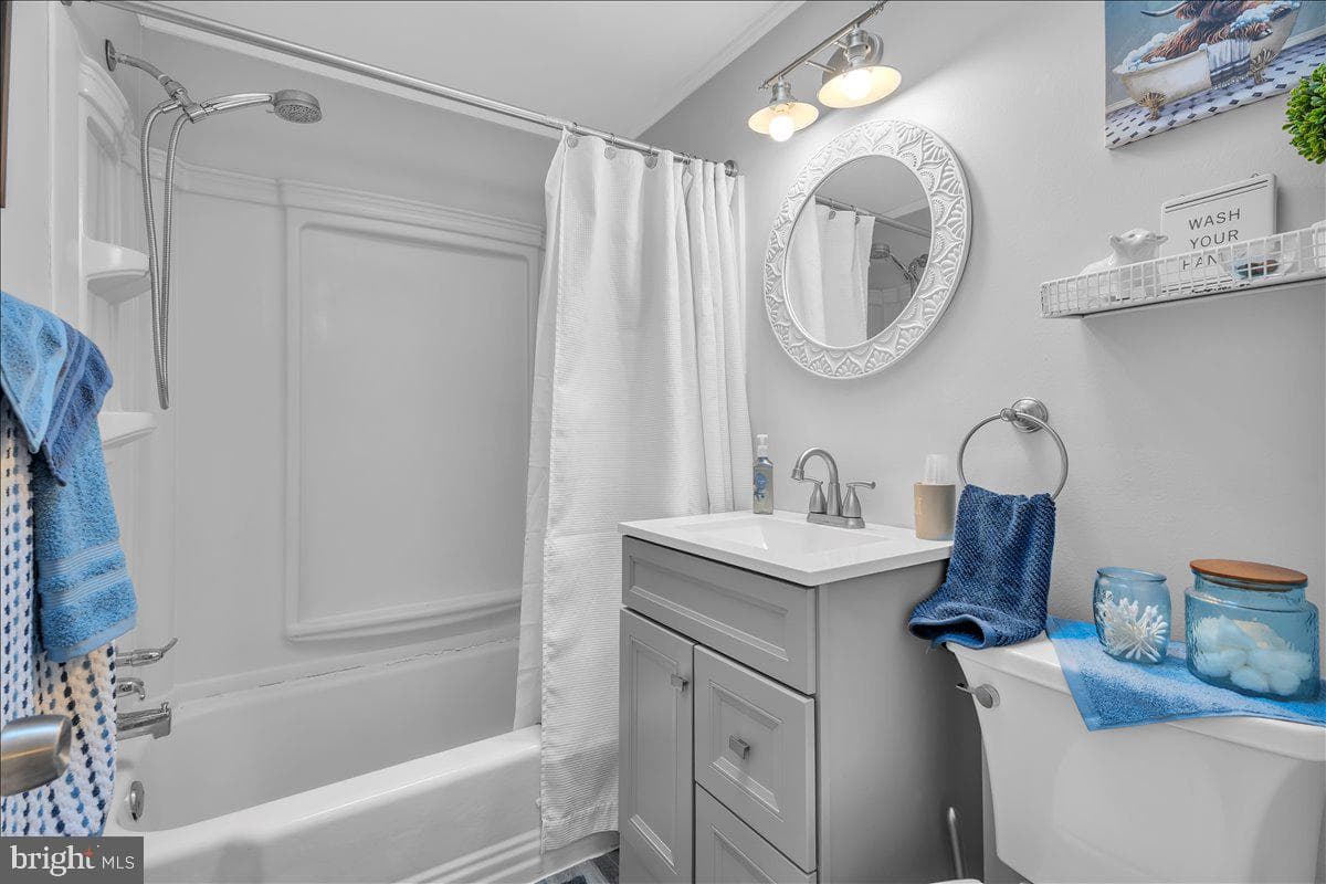 137 Meadow Lane photo 15