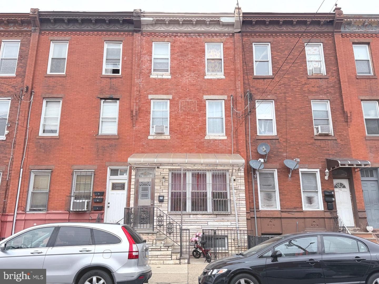 733 Jackson Street