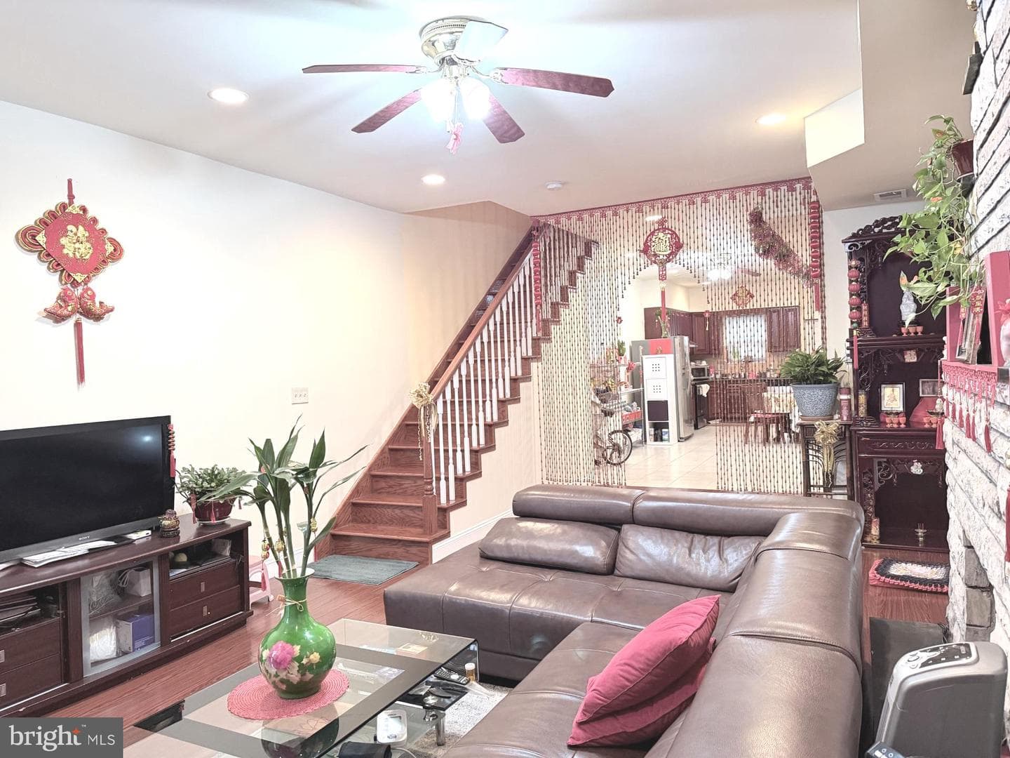 733 Jackson Street photo 6
