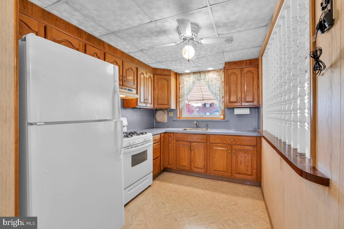 2113 Emerson Street photo 8