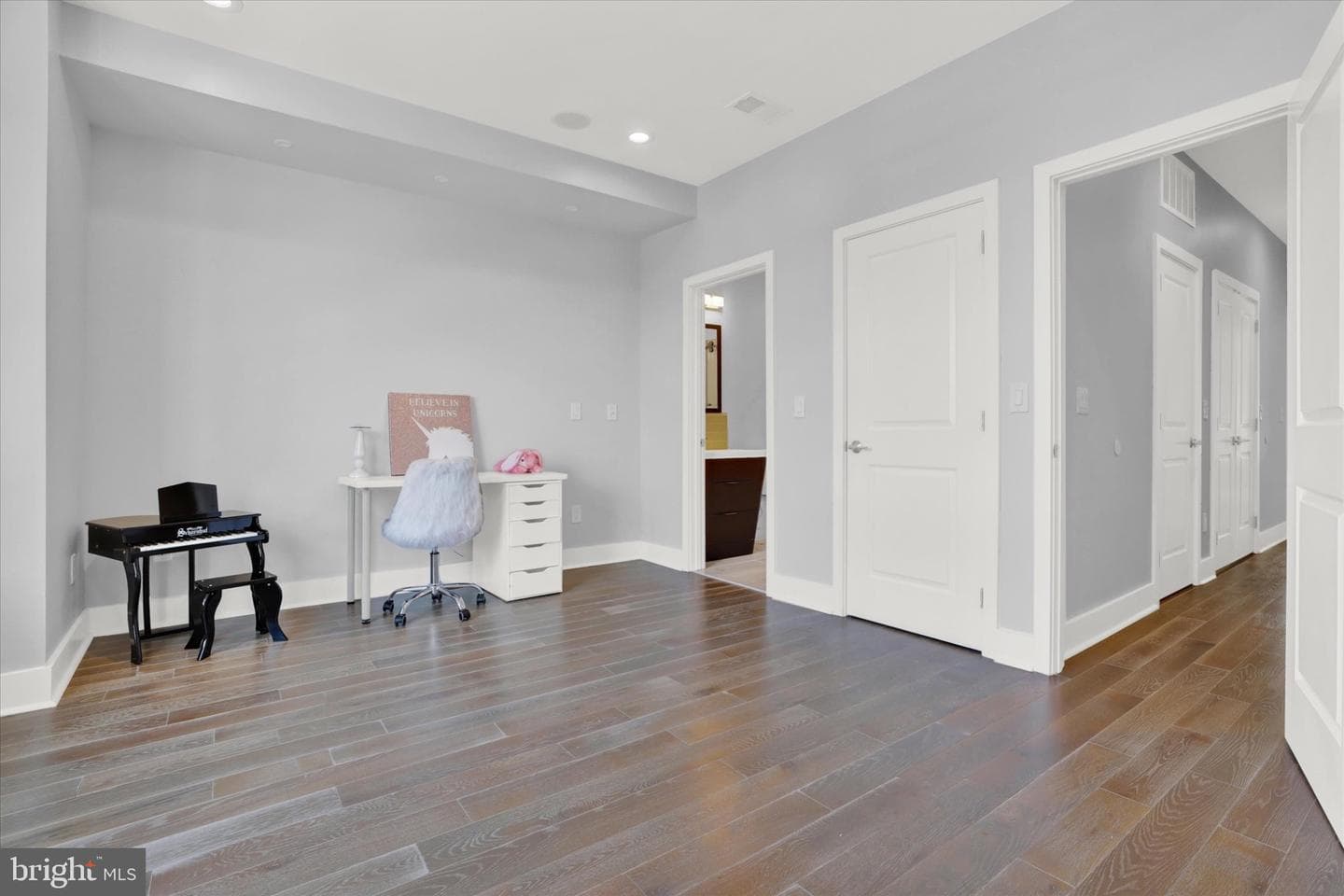 2652 E Norris Street photo 20