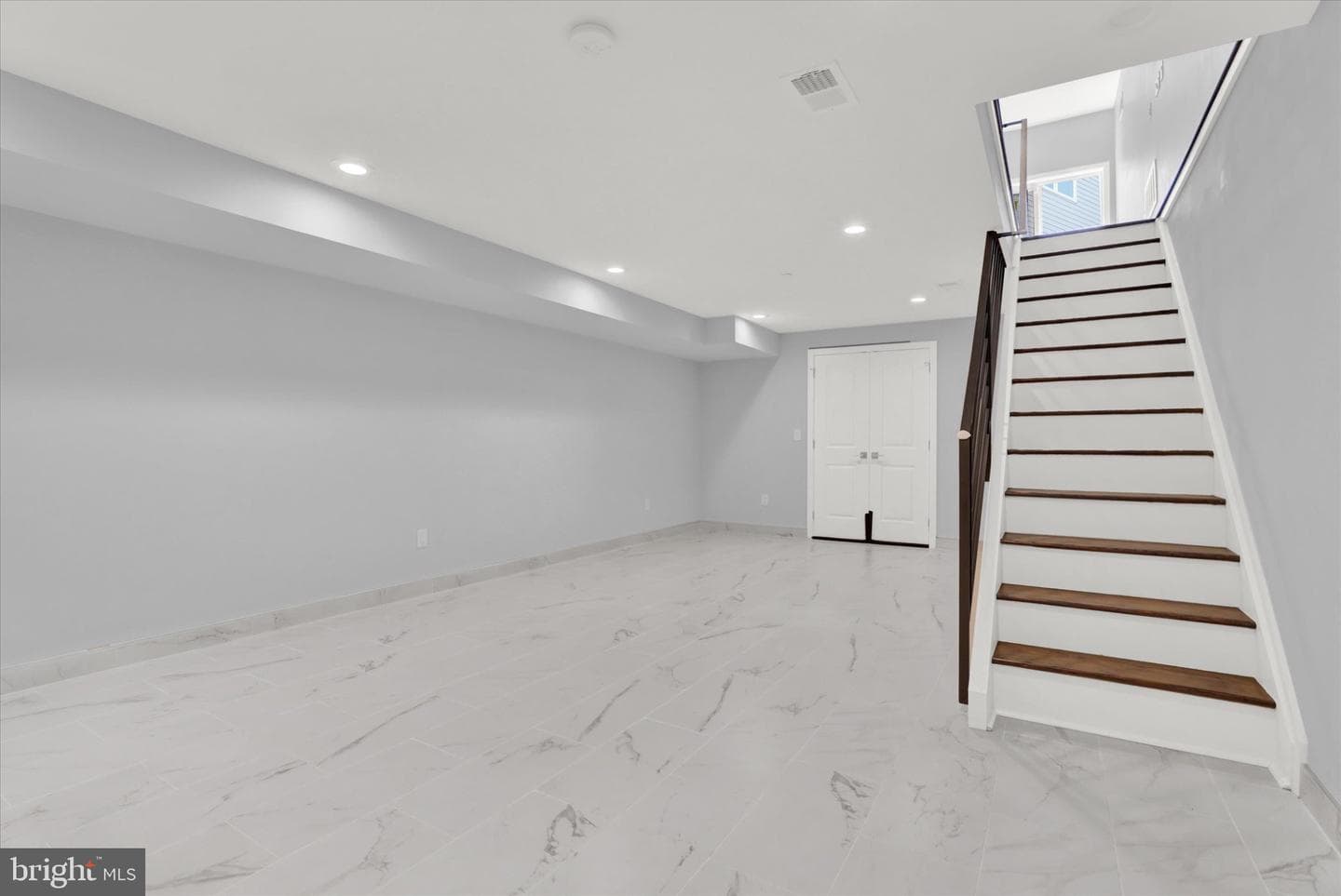 2652 E Norris Street photo 26