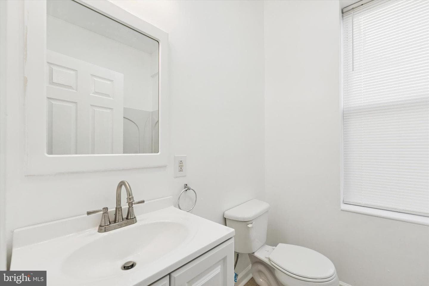 1621 W Montgomery Avenue photo 14