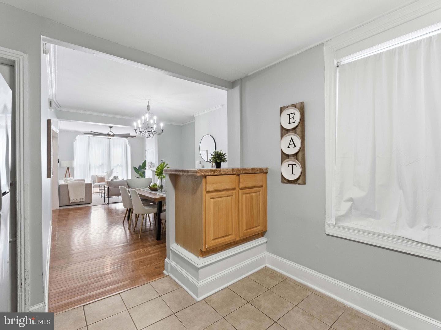 2207 Bainbridge Street photo 11