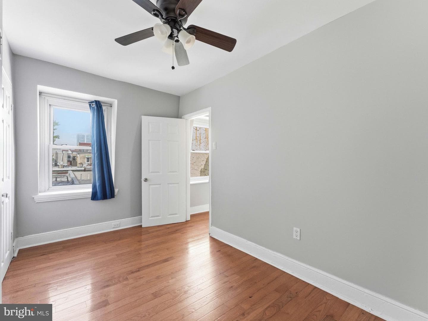 2207 Bainbridge Street photo 22
