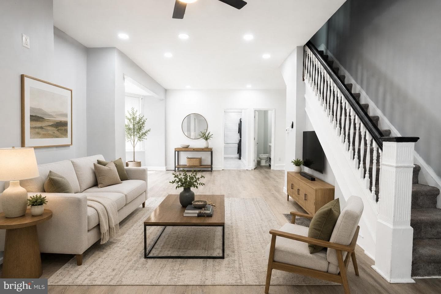 5532 Chew Avenue, Philadelphia