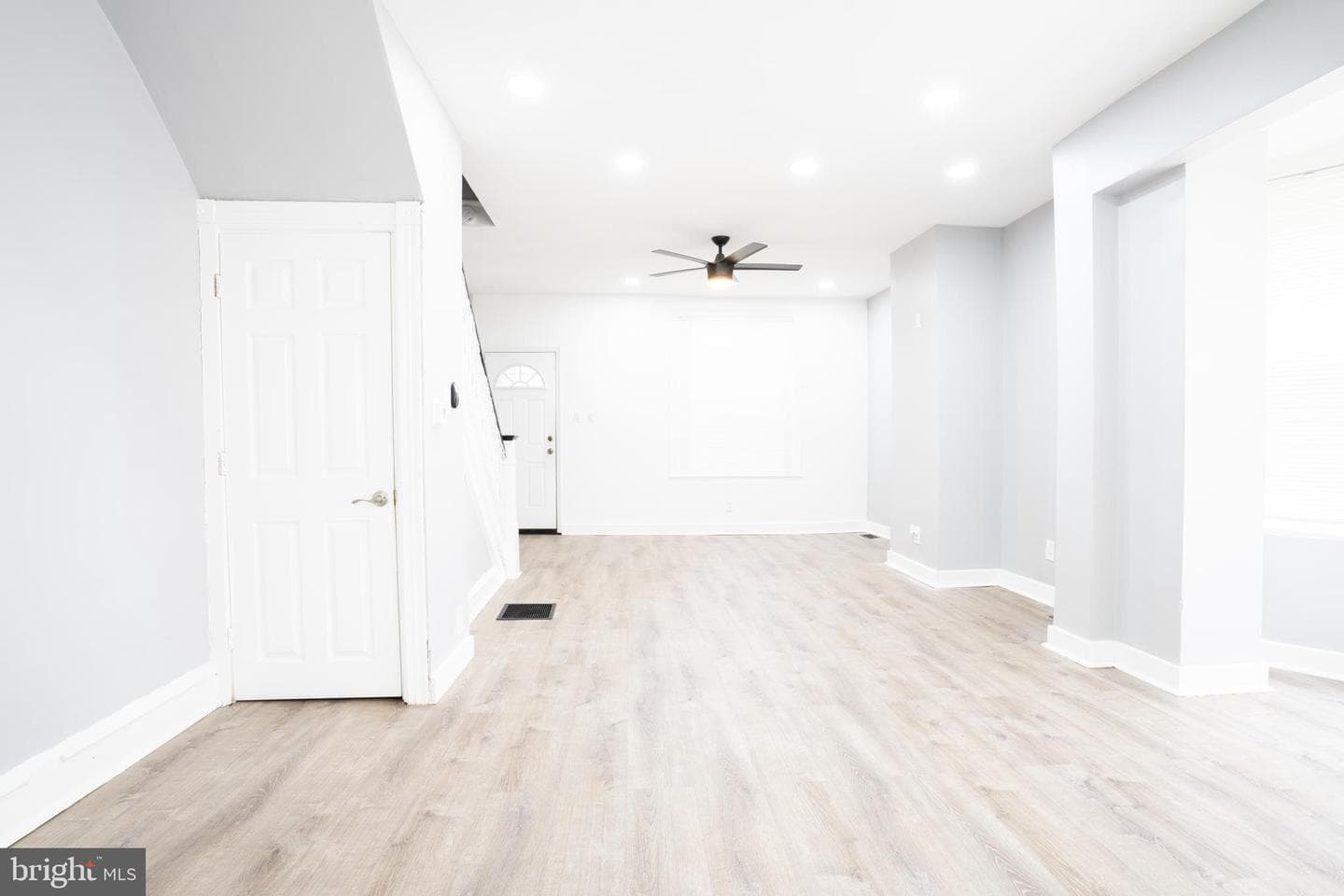 5532 Chew Avenue photo 8