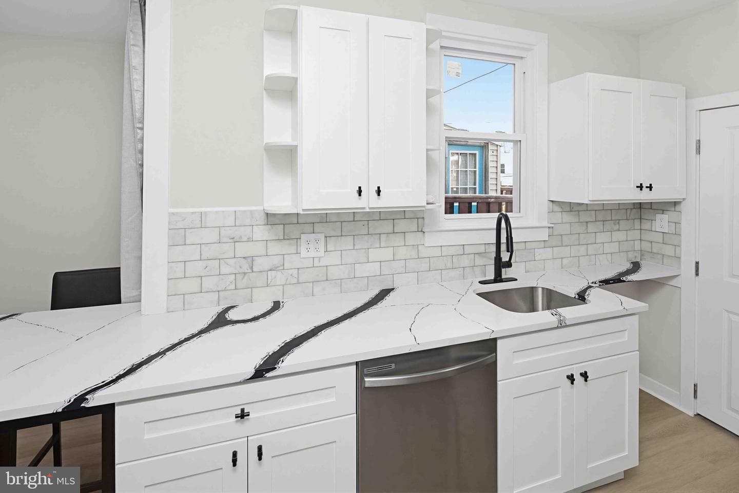 5824 N Marshall Street photo 13