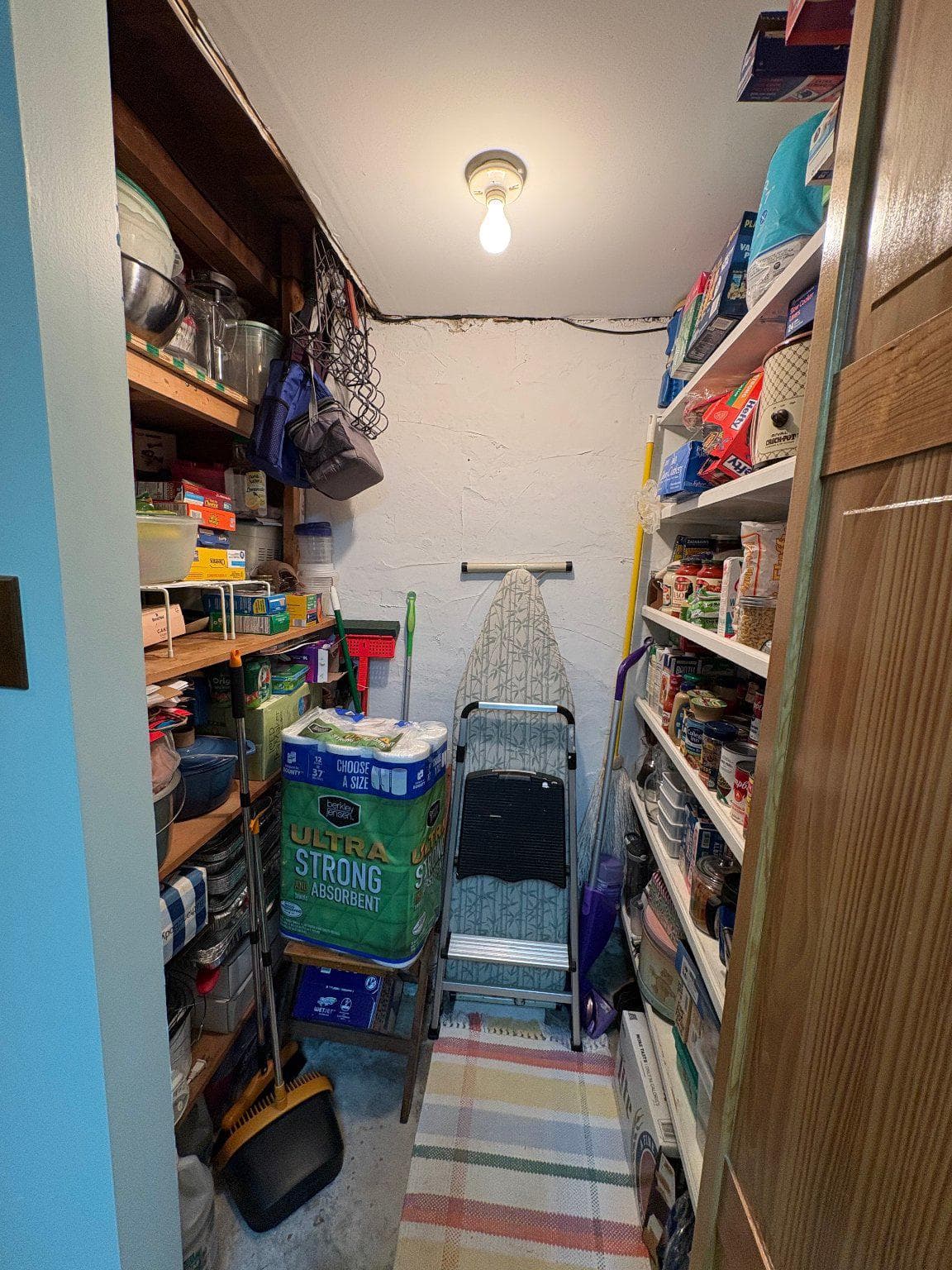1045 Foster Street photo 13