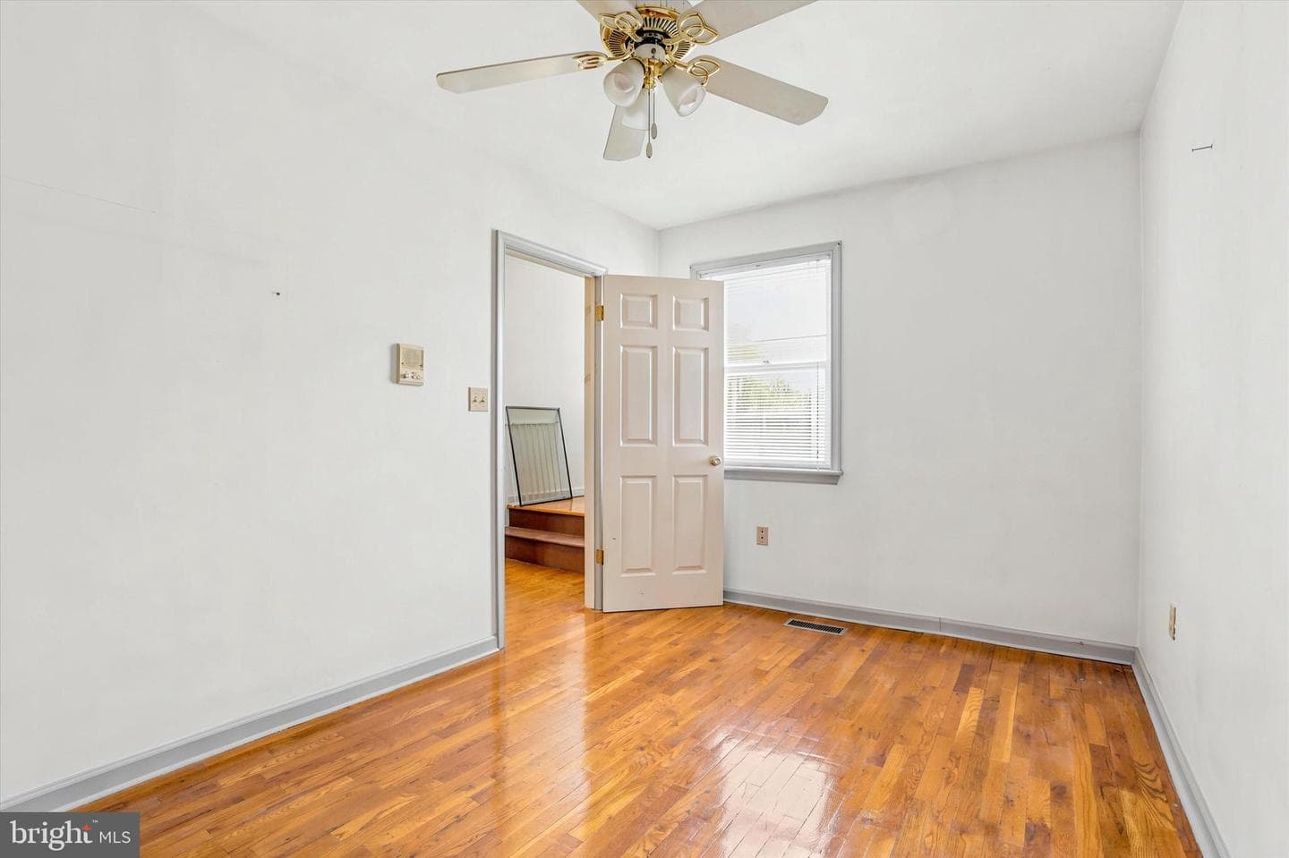 521-525 Mifflin Street photo 37
