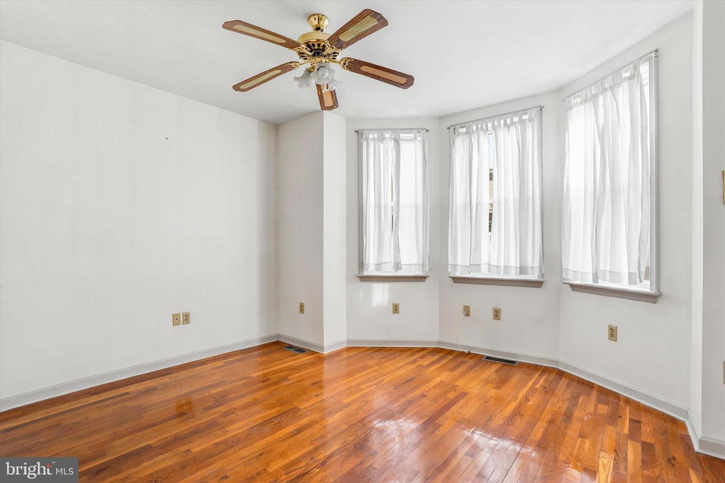 521-525 Mifflin Street photo 38