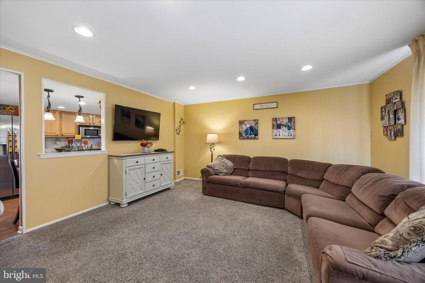 9841 Cowden Street photo 11