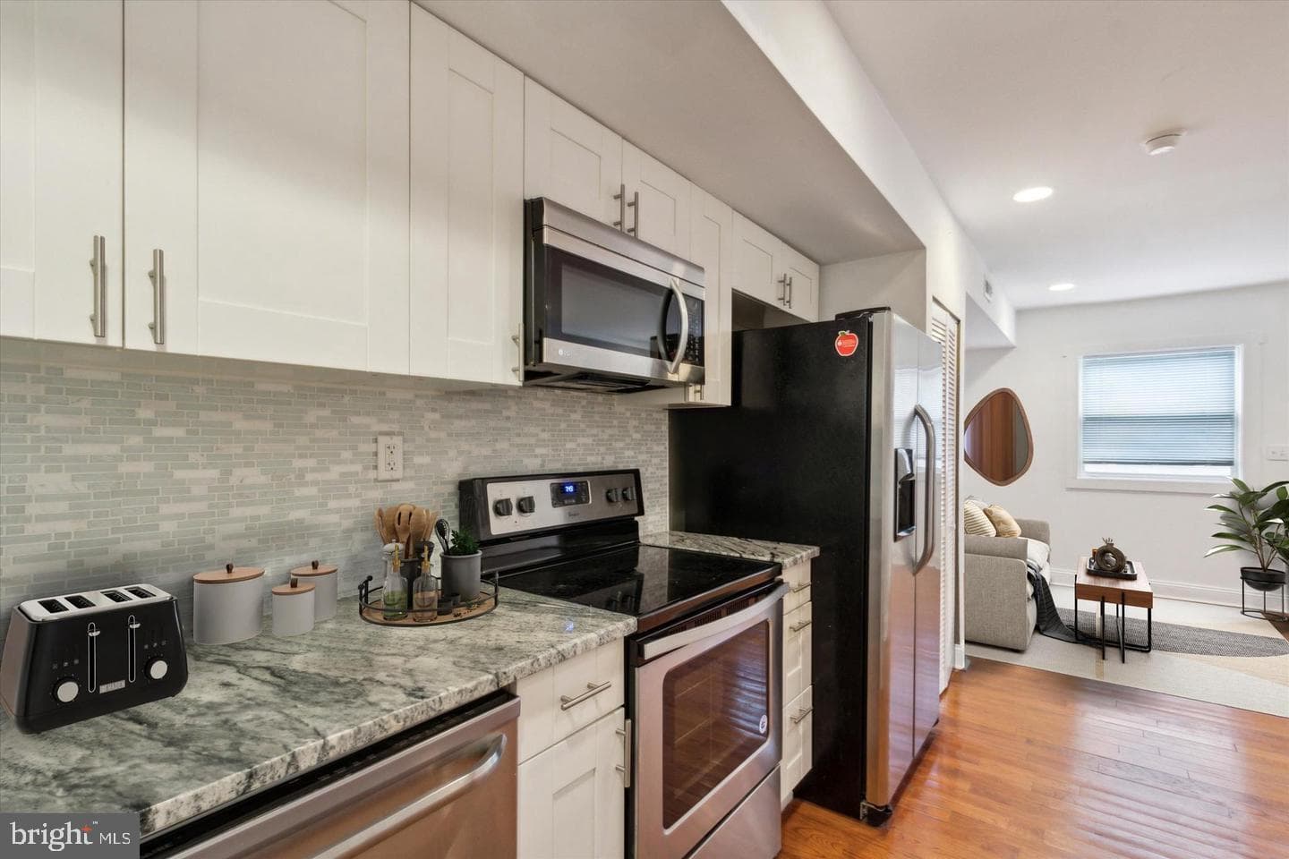 1557 N Orkney Street photo 9
