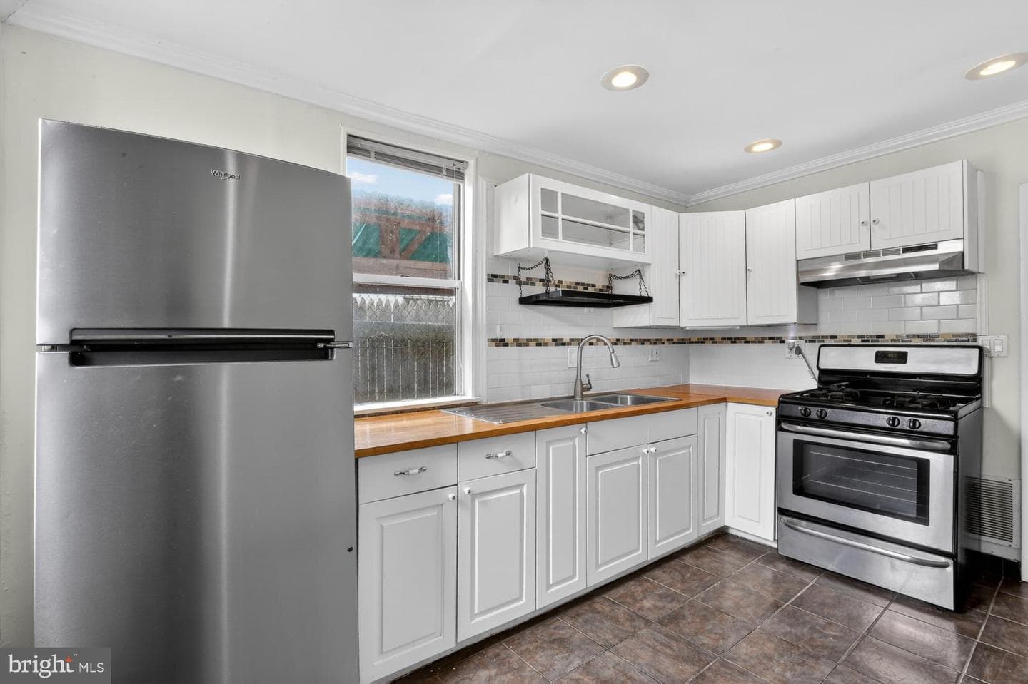 2306 Mercer Street photo 11