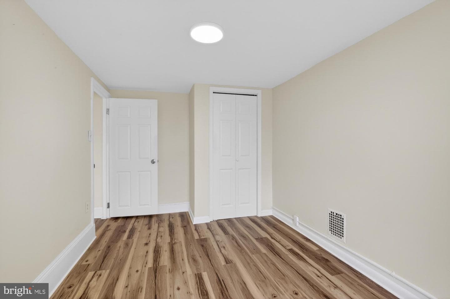 2306 Mercer Street photo 24
