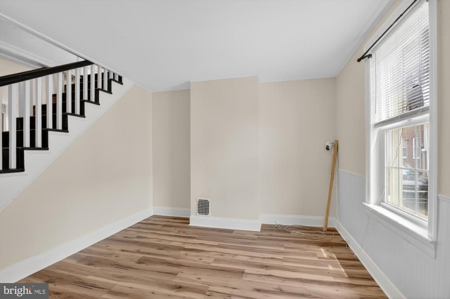 2306 Mercer Street photo 4