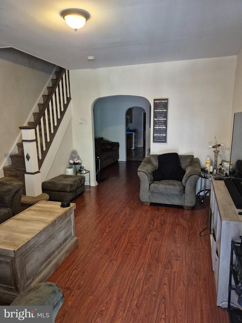 6013 Kingsessing Avenue photo 3