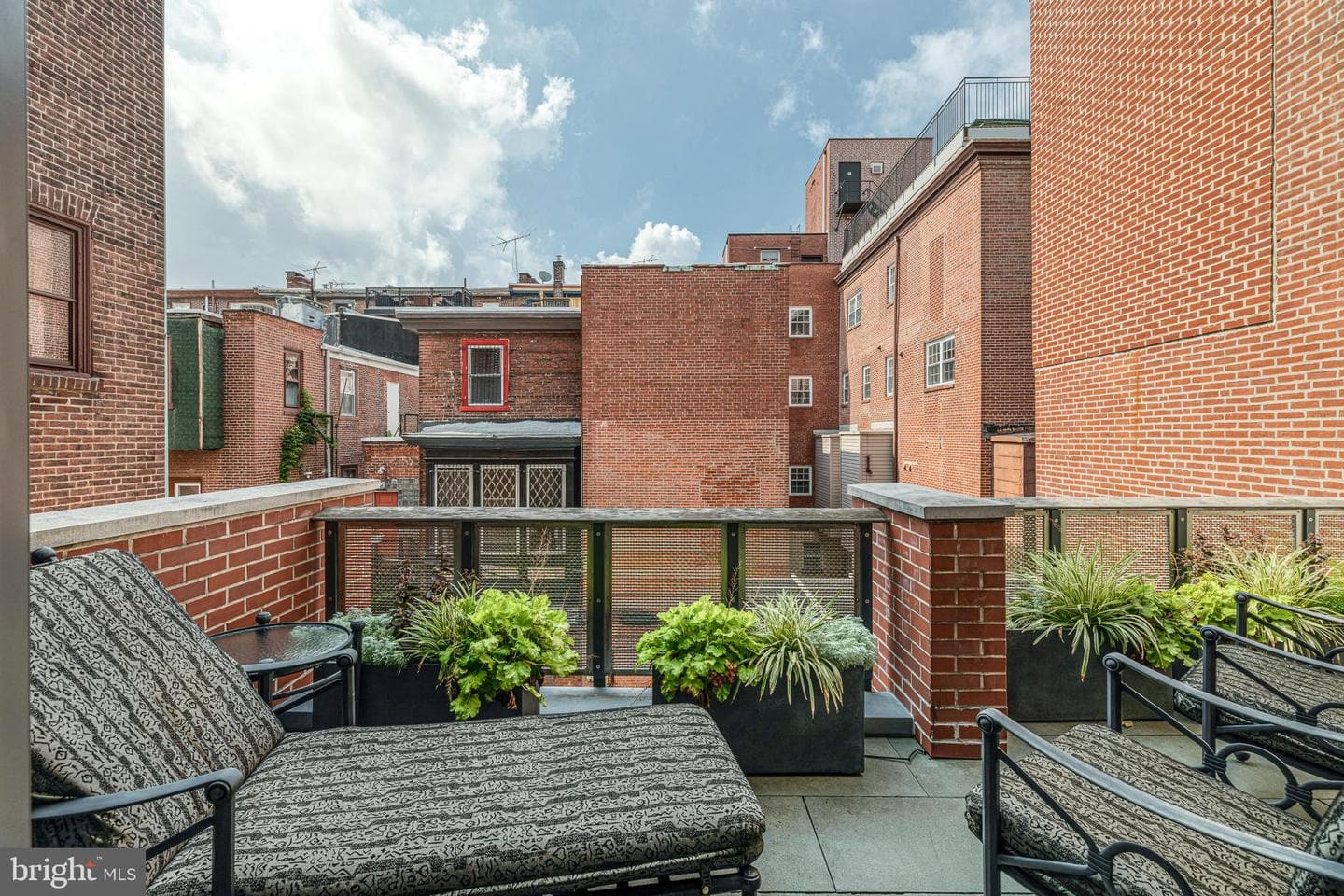 1828 Delancey Place photo 22