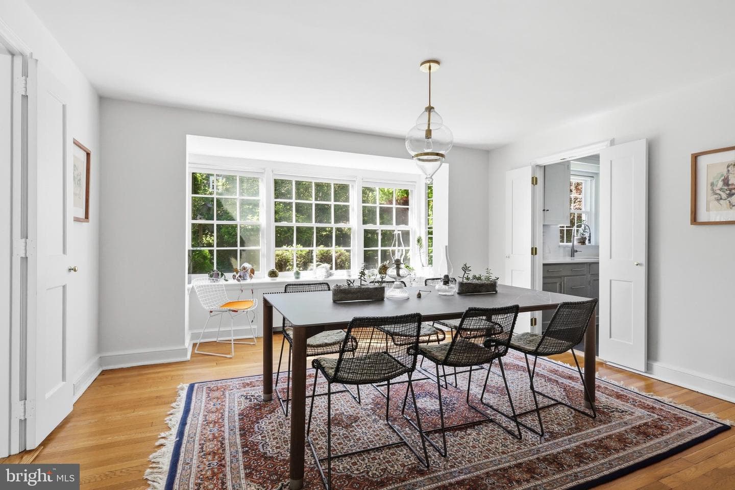 155 Rex Avenue photo 5