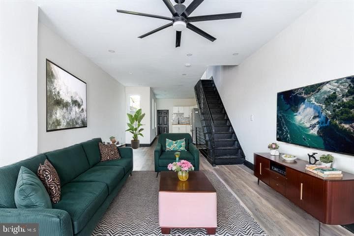 920 W Cambria Street, Philadelphia