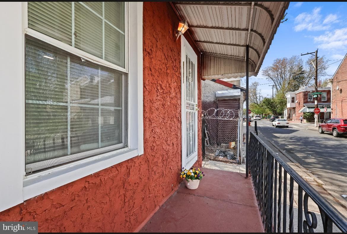 1738 Margaret, Philadelphia