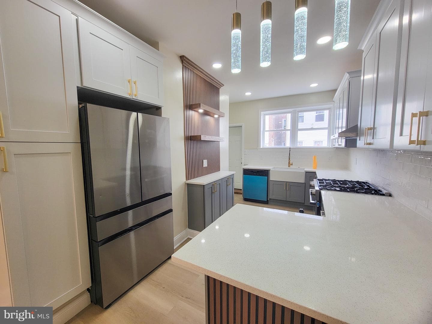 1449 Conlyn Street photo 13