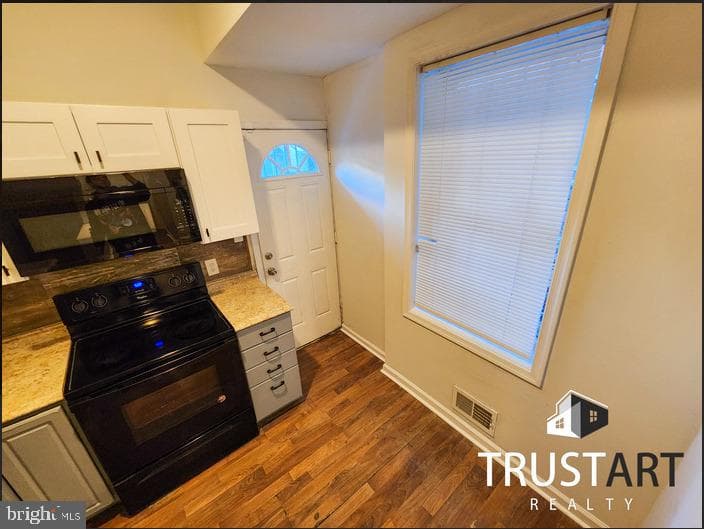 2312 N Camac Street photo 3