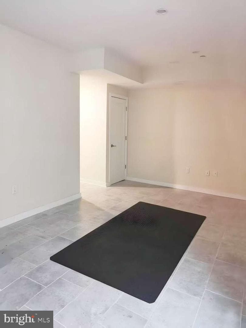 412 Moyer Street #11 photo 12