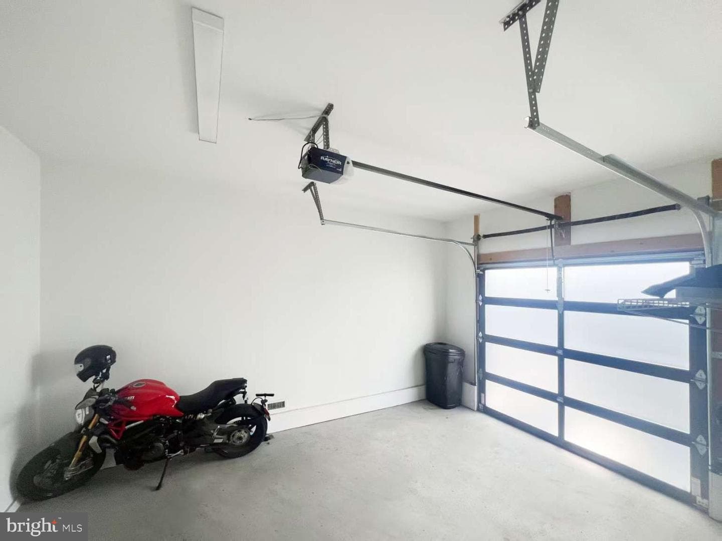 412 Moyer Street #11 photo 13