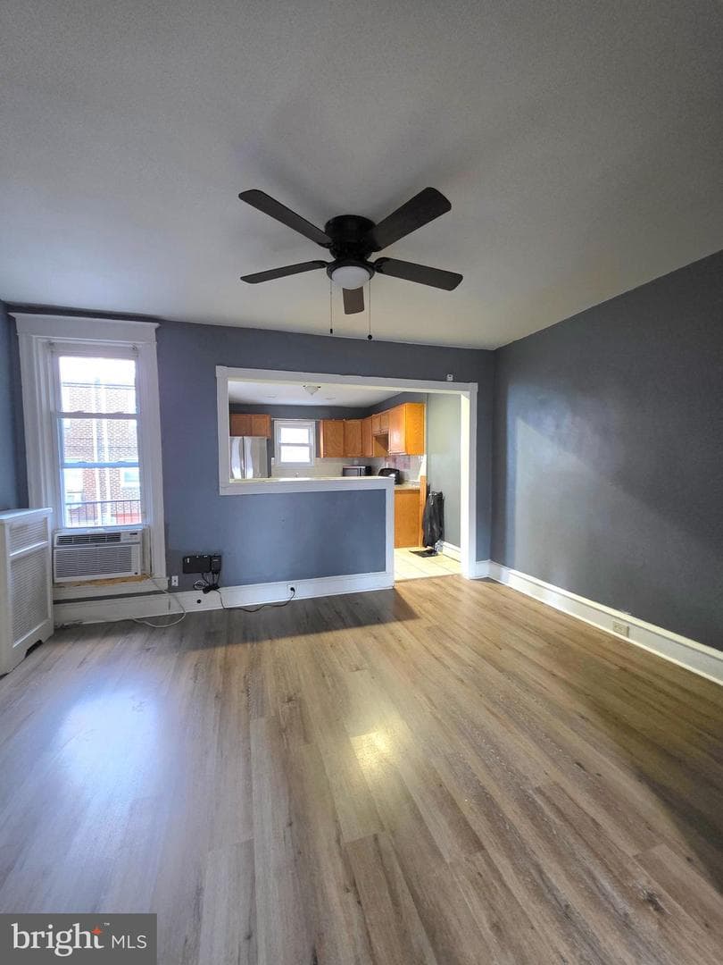 874 Anchor Street photo 4