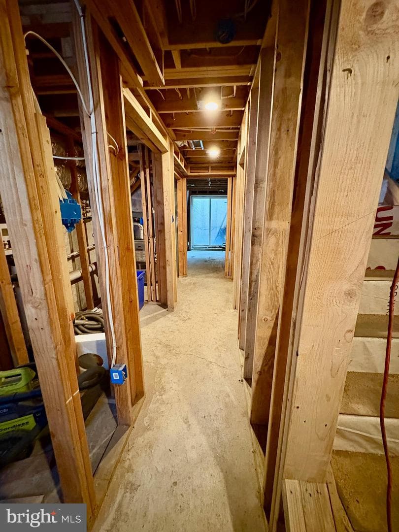 634 Watkins Street photo 12