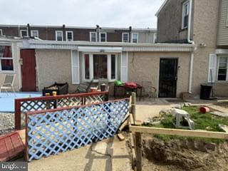 229 E Price Street photo 43