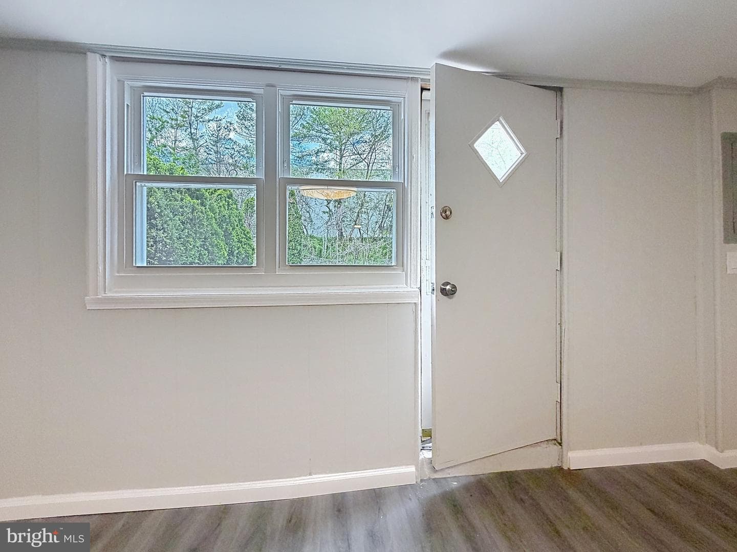 7528 Valley Avenue photo 64