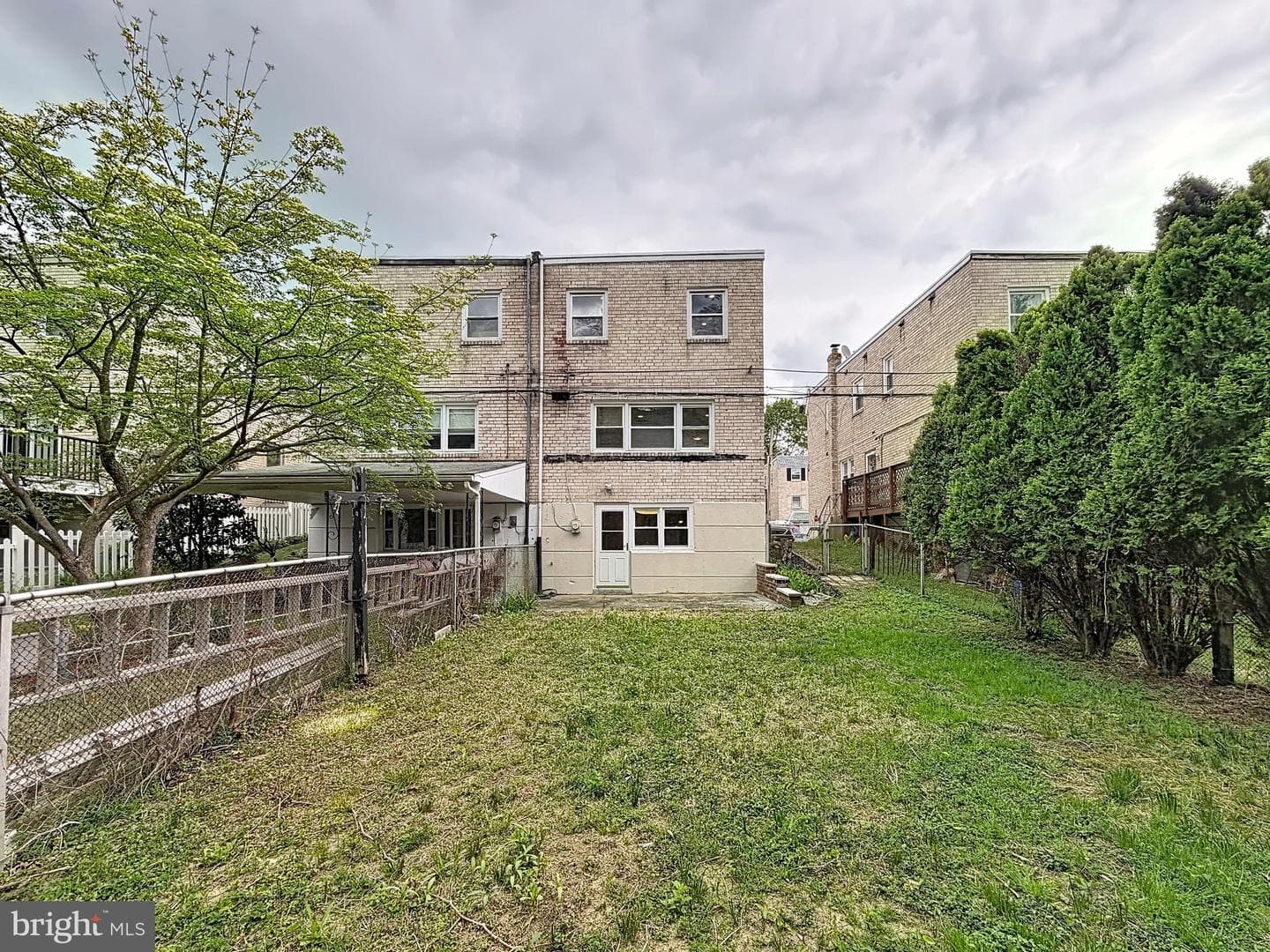 7528 Valley Avenue photo 65