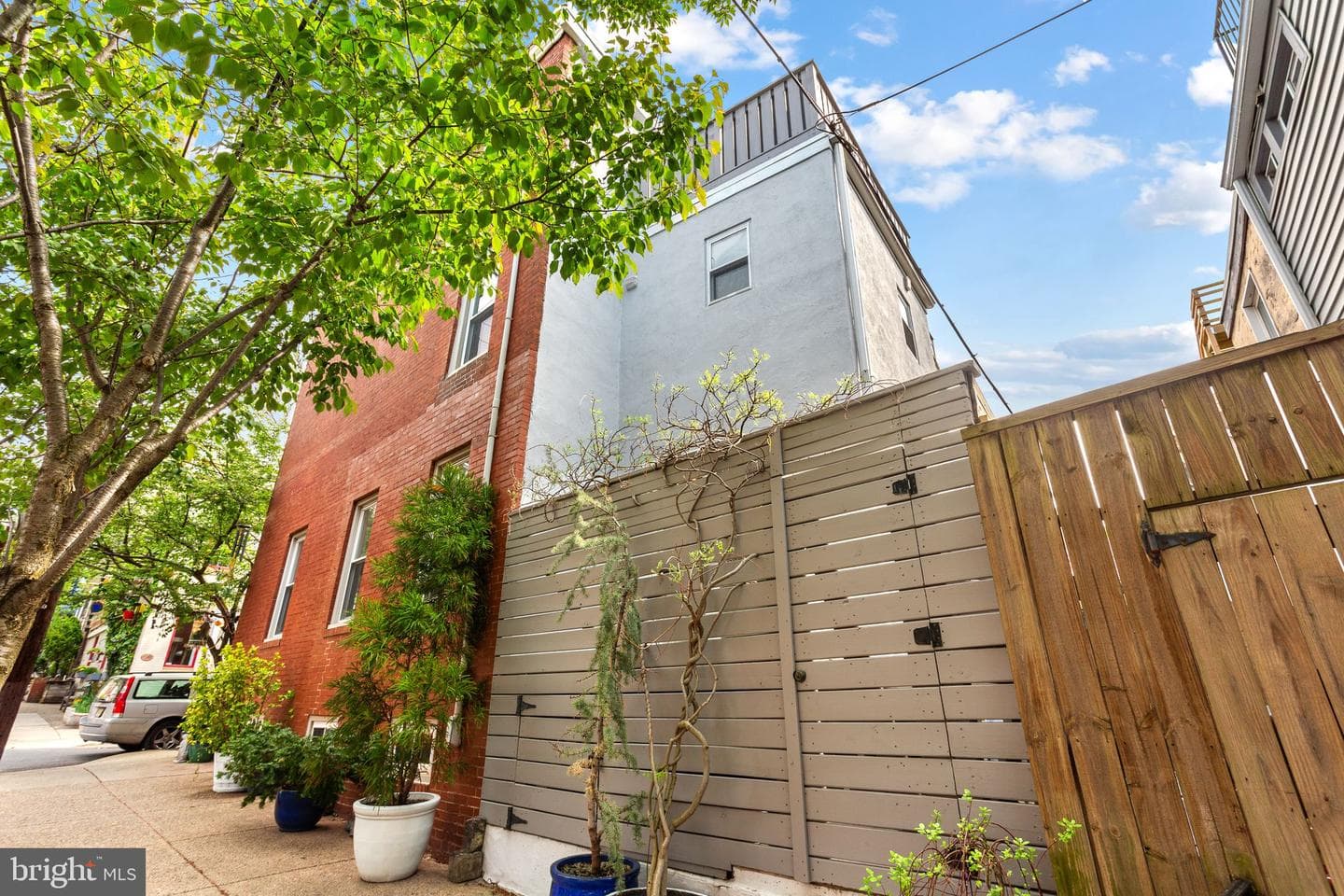 2456 Meredith Street photo 15