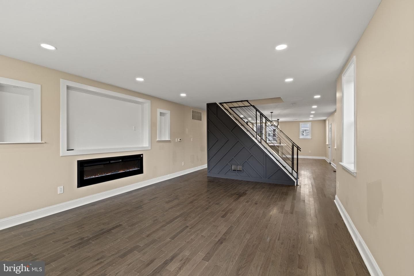 1931 71st Avenue photo 8