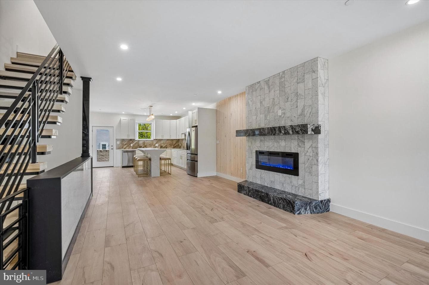 6995 Pechin St photo 3
