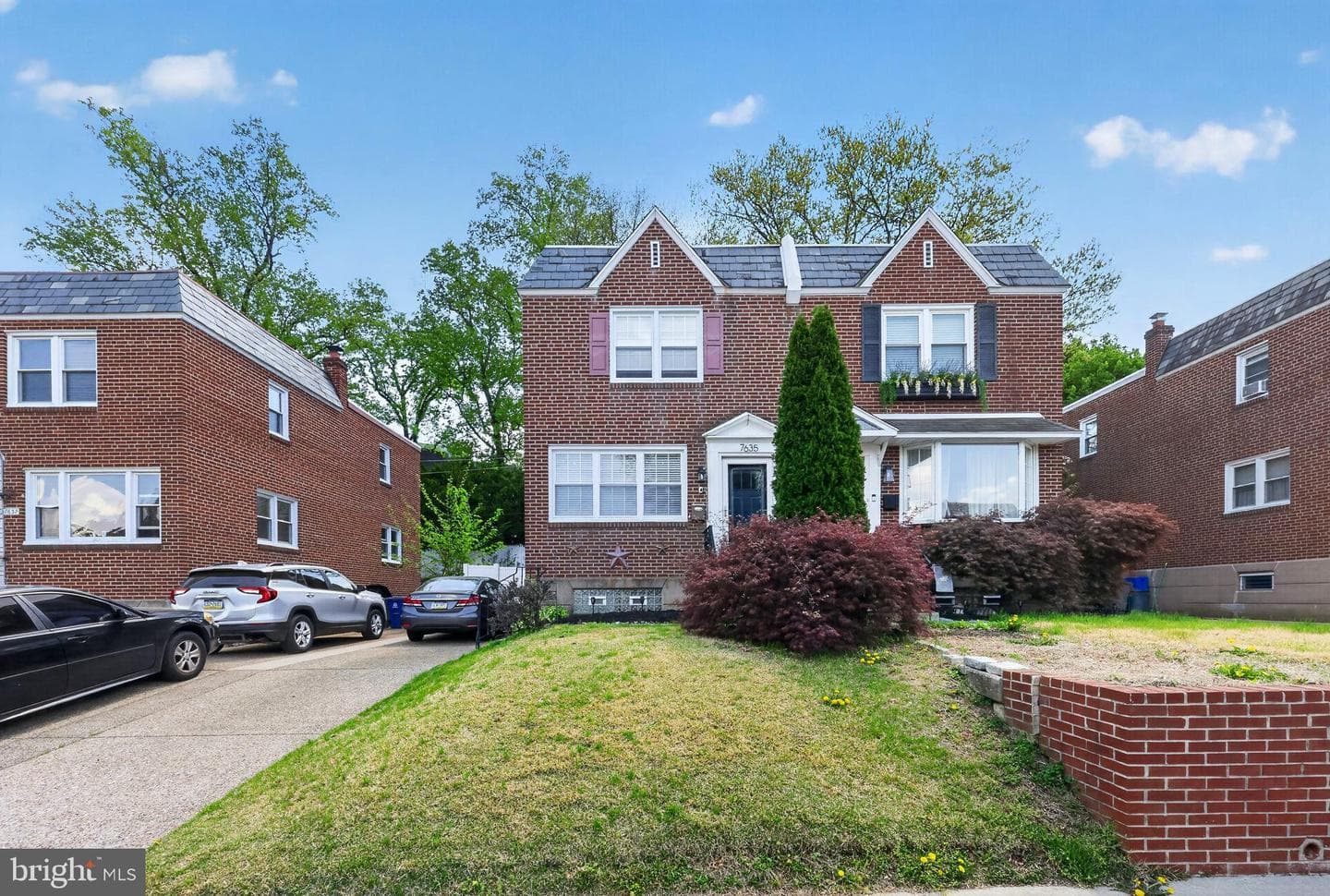 7635 Burholme Avenue photo 3