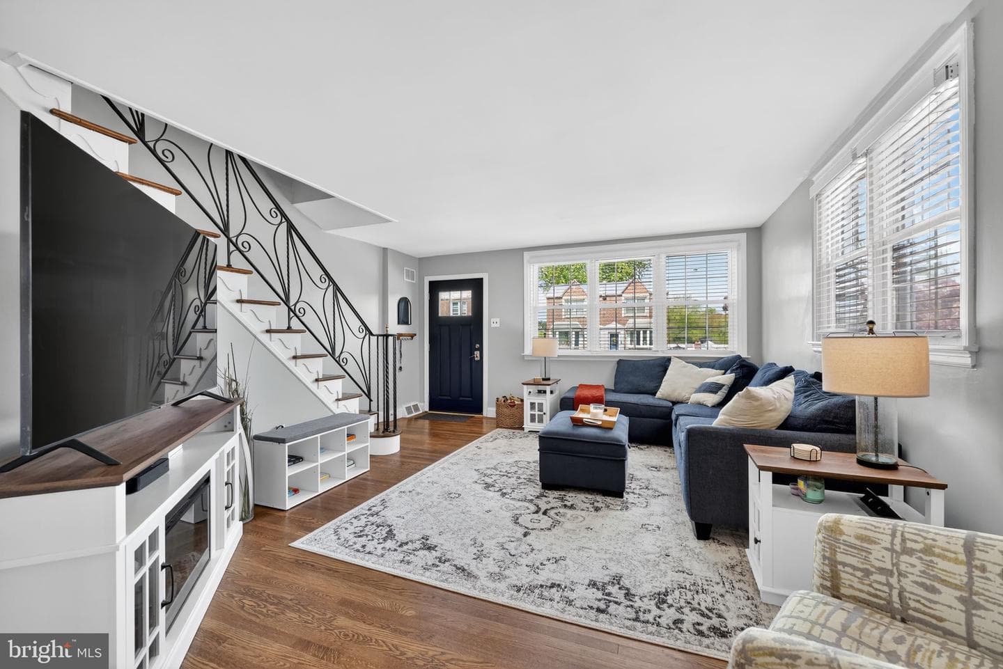 7635 Burholme Avenue photo 4