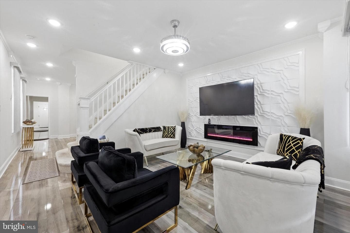 6034 Larchwood Avenue, Philadelphia