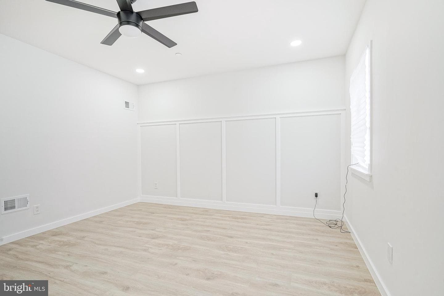 1143 Tasker Street photo 24