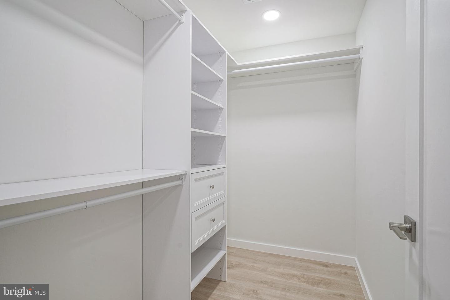 1143 Tasker Street photo 27