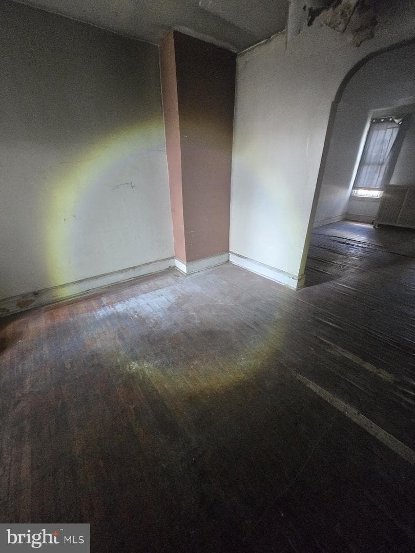 1026 W Olney Avenue photo 7