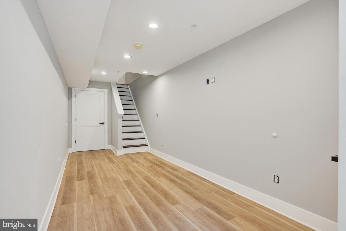 298 Delmar Street #b photo 10