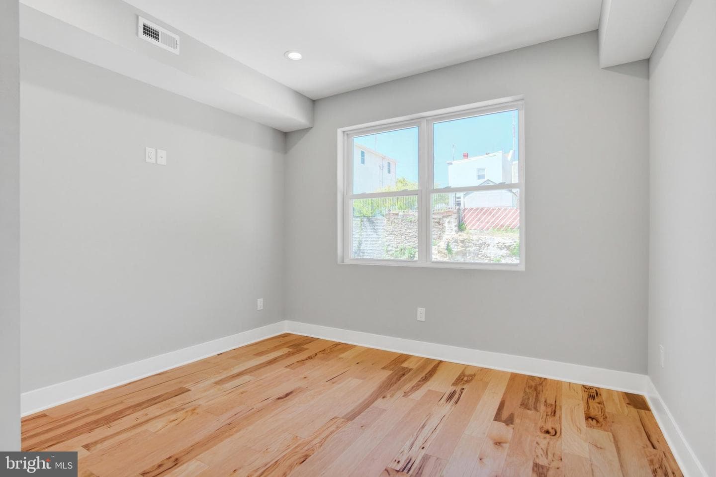 298 Delmar Street #b photo 34